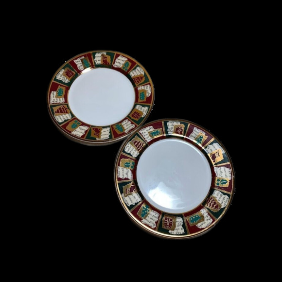 Pier 1 Yuletide Greetings Salad/Dessert Plates 7 3/4" Set of 2 - Picture 1 of 4